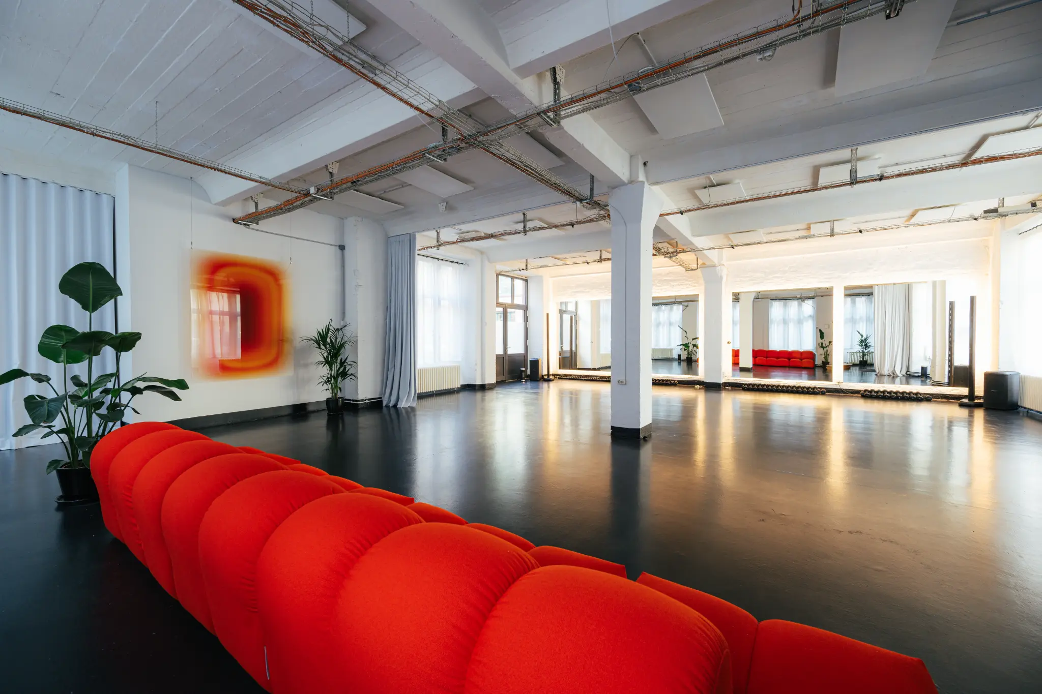 FLOAT studio interior